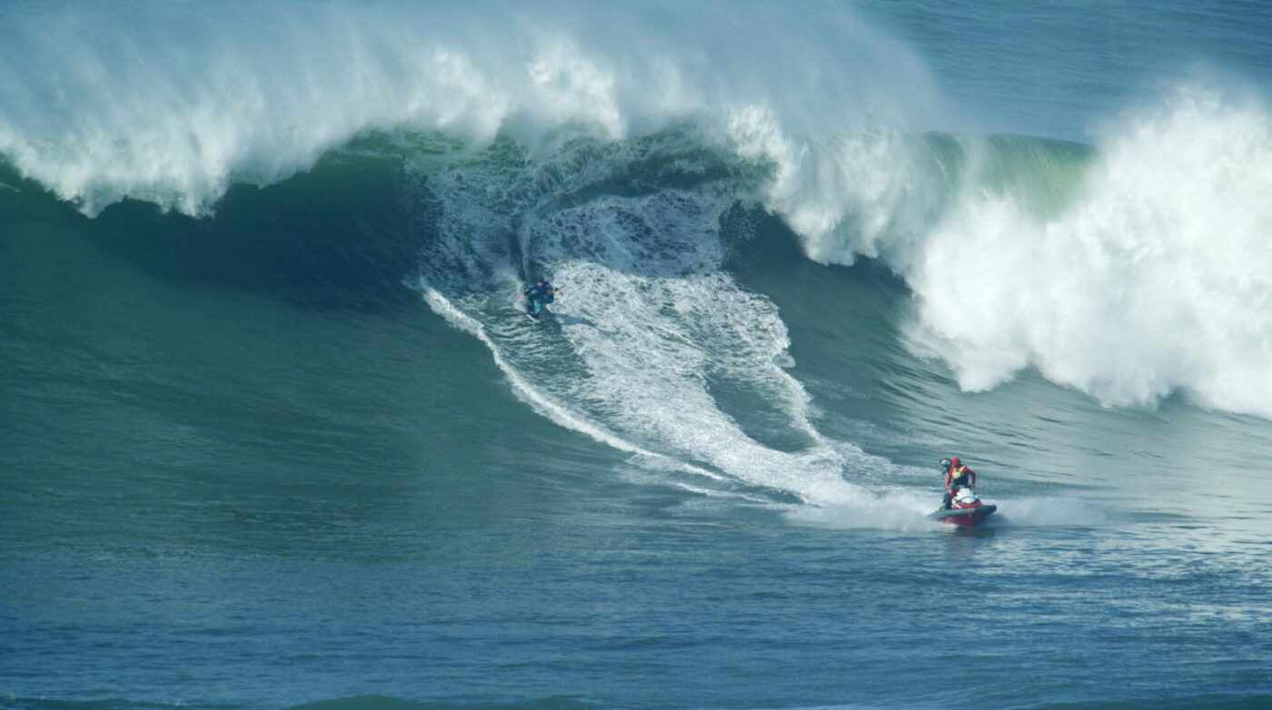 Mike Prickett, 100 Foot Wave, 50-1000 Zooms - Film and Digital ...